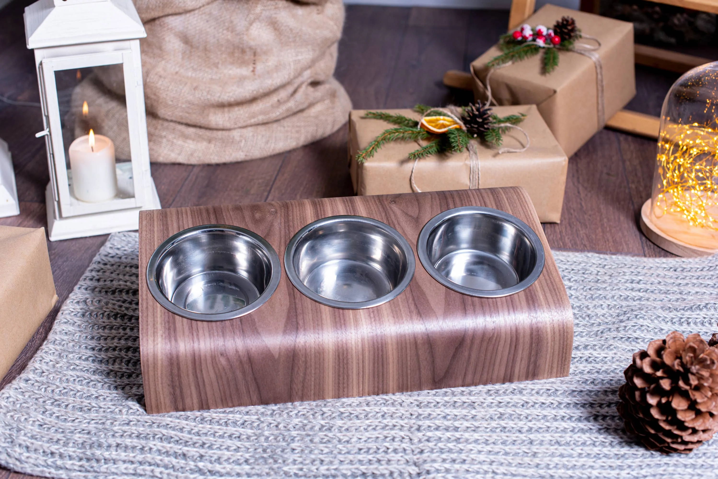ValiaiDesign - Pet feeding station with 3 bowls, Pet bowls with stand